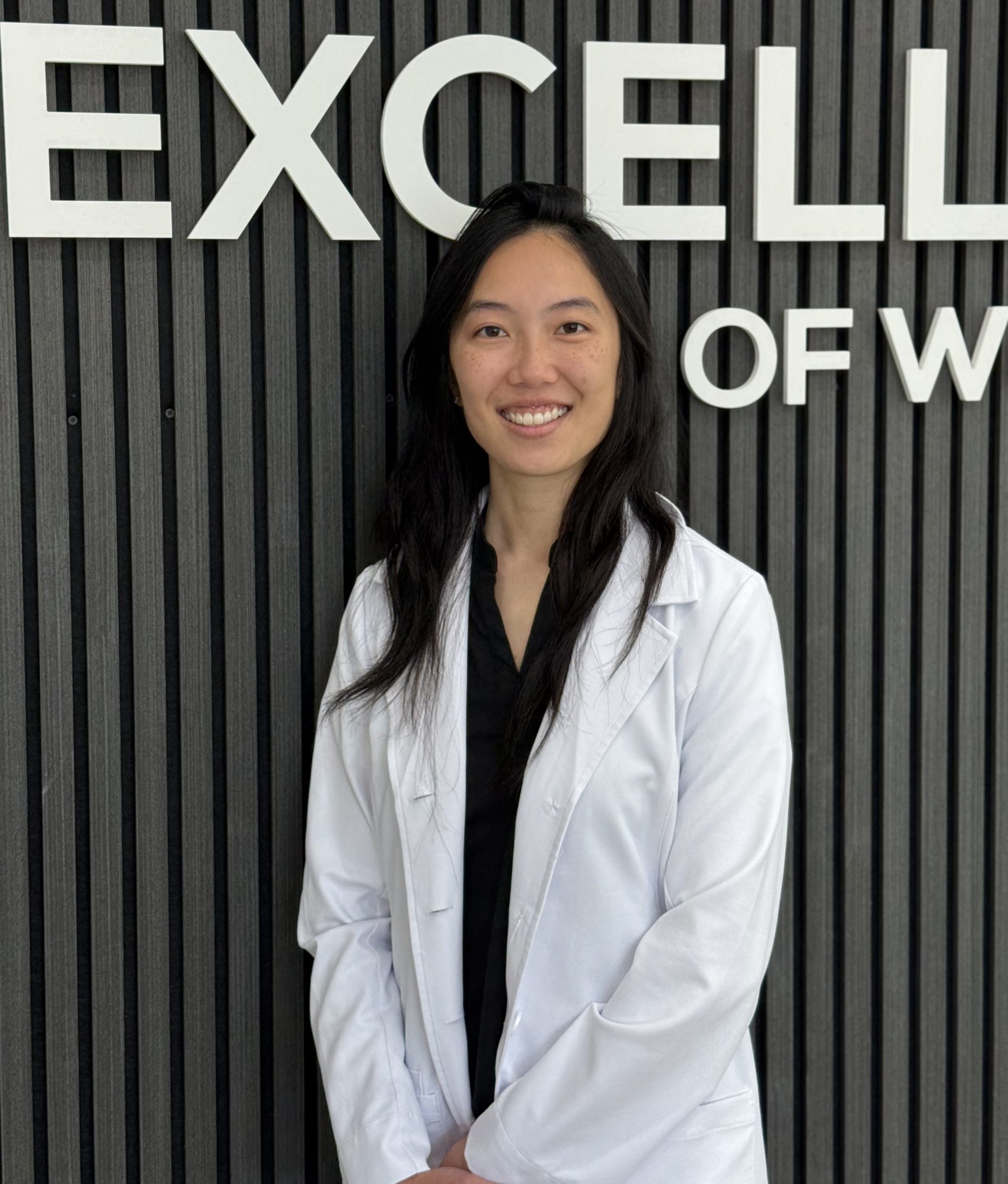image of the doctor Dr Monica Tran image of the doctor Dr Monica Tran